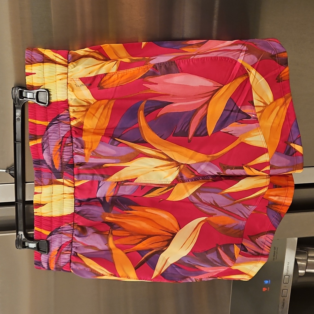 💕ADIDAS x FARM RIO💕 Pacer Shorts Large L NWT - Picture 9 of 16